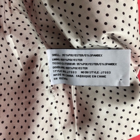 Coral Cropped Blazer - Picture 4 of 5